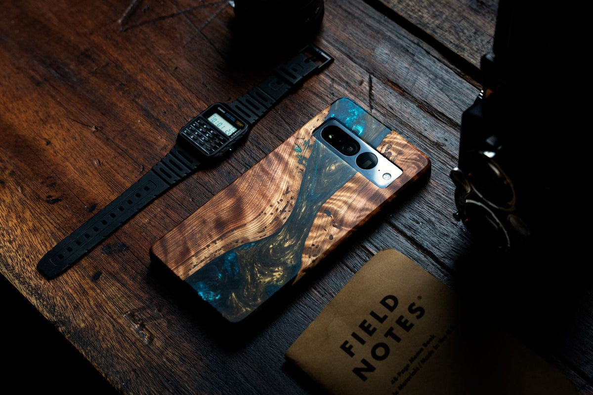 Live Edge Resin Case