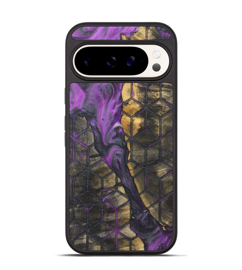 Pixel 9 Wood+Resin Phone Case - Tom (Pattern, 721475)