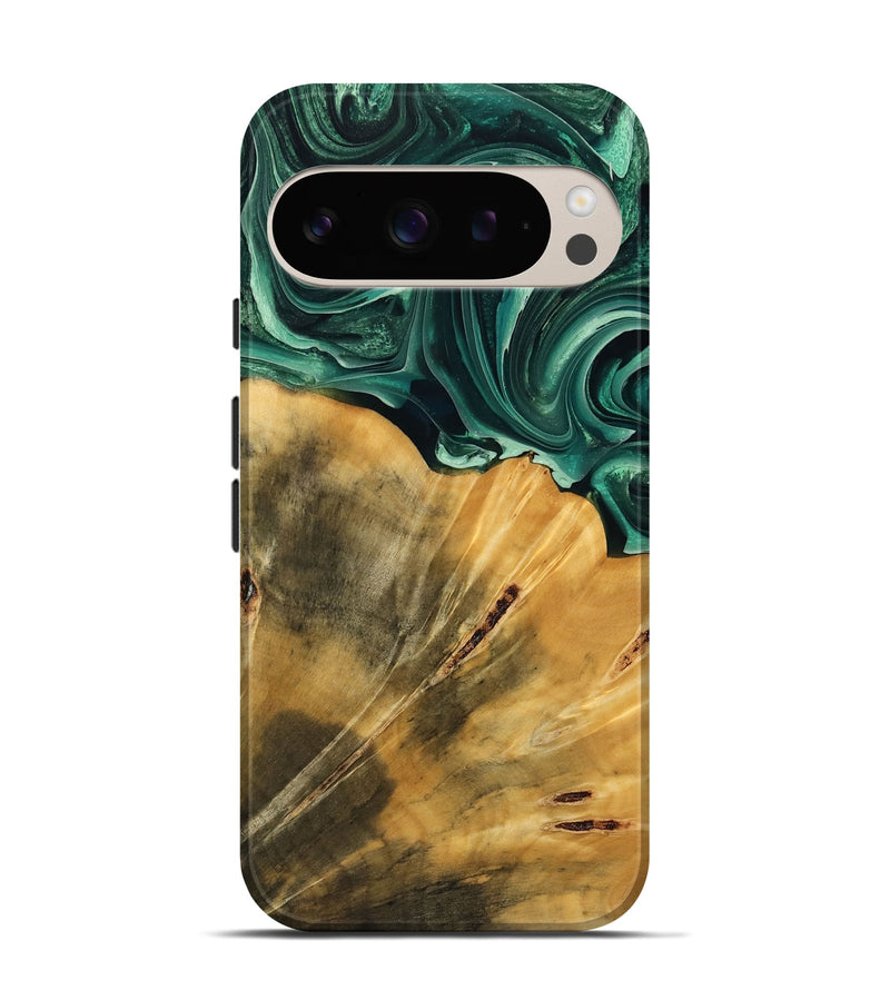 Pixel 9 Pro Wood Live Edge Phone Case - Juile (Green, 740138)