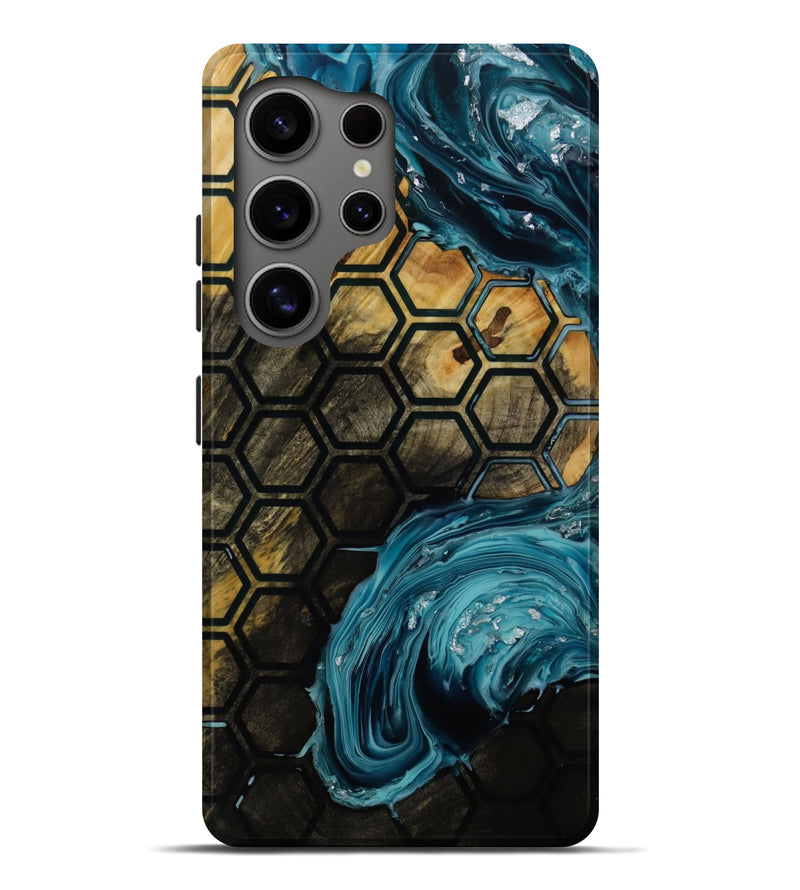 Galaxy S25 Ultra Wood Live Edge Phone Case - Sherry (Metallic, 773066)
