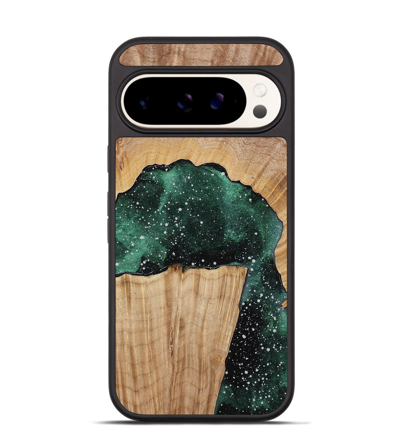 Pixel 9 Wood Phone Case - Bessie (Cosmos, 774347)