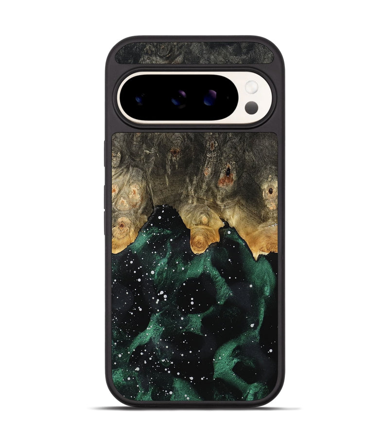 Pixel 9 Wood Phone Case - Devyn (Cosmos, 776974)