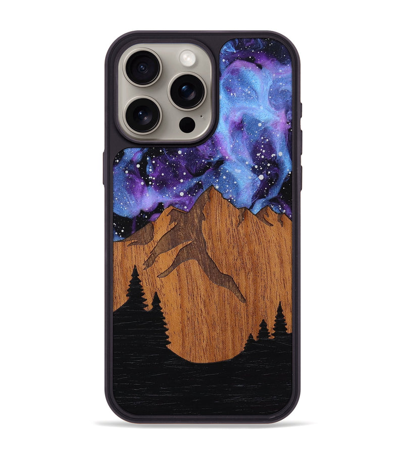 iPhone 15 Pro Max Wood Phone Case - Lester (MNTNS, 779052)
