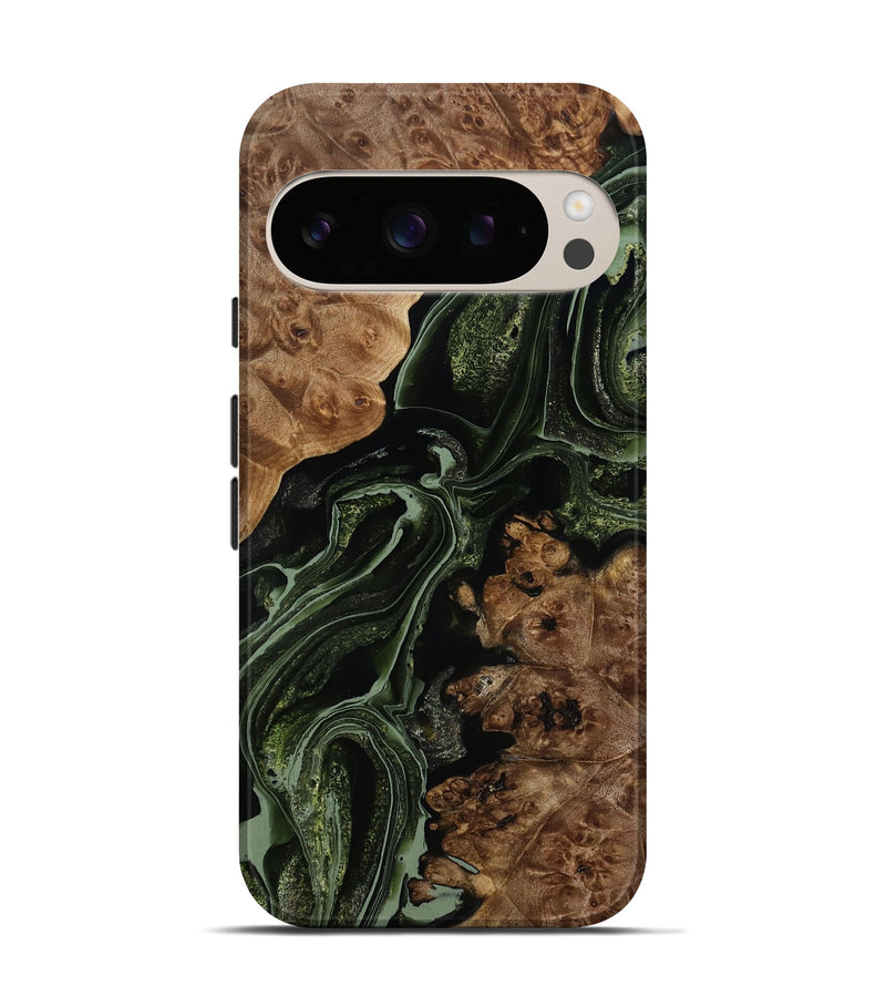 Pixel 10 Wood Live Edge Phone Case - Kylie (Green, 791559)