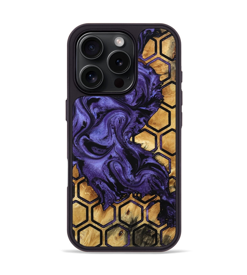 iPhone 16 Pro Wood Phone Case - Gertie (Pattern, 795783)