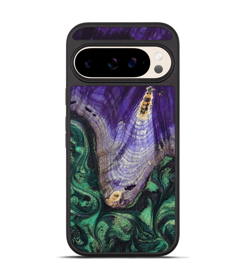 Pixel 10 Pro Wood Phone Case - Nala (Green, 799405)