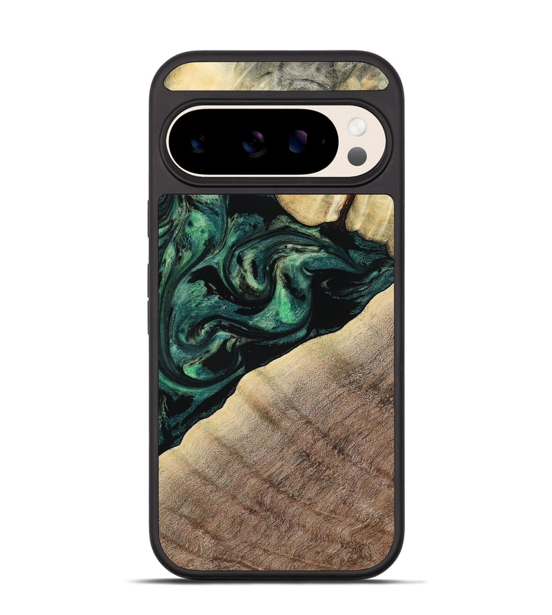 Pixel 10 Wood Phone Case - Wendell (Green, 802755)