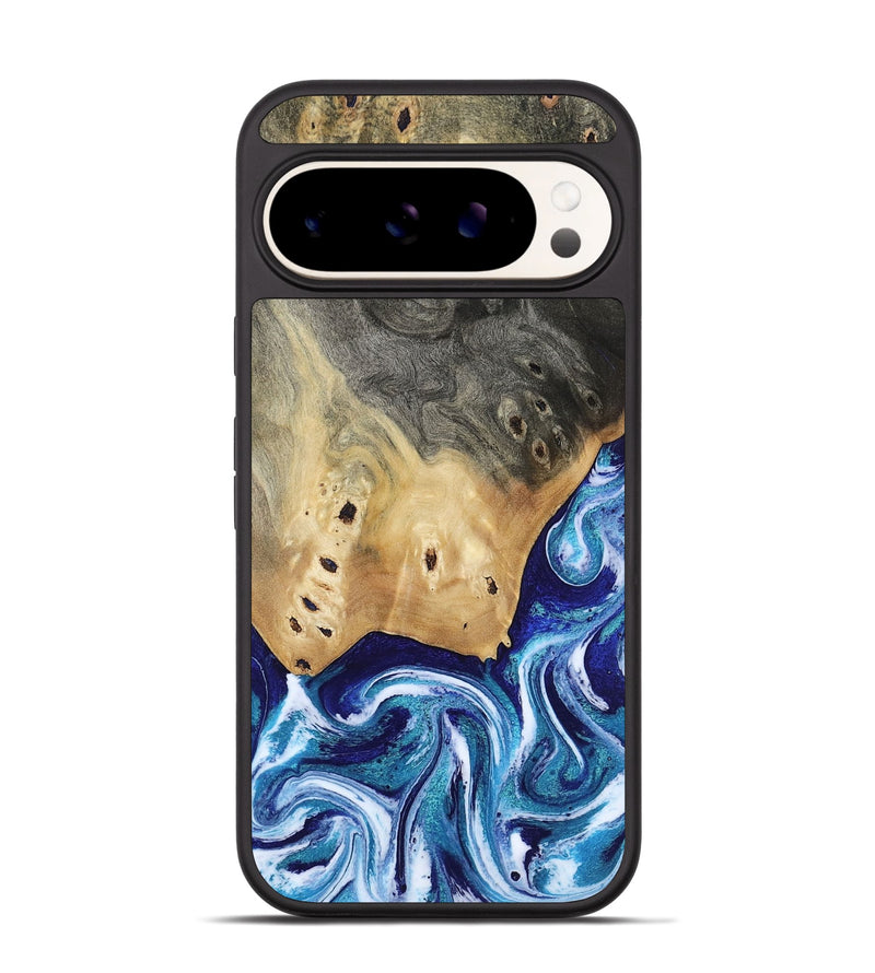 Pixel 9 Wood Phone Case - Dayana (Blue, 804005)