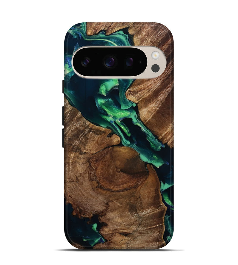 Pixel 10 Wood Live Edge Phone Case - Yousef (Green, 805671)