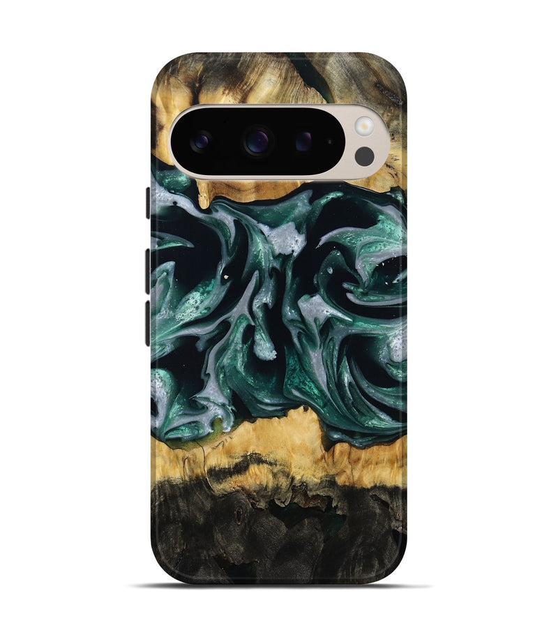 Pixel 9 Pro Wood Live Edge Phone Case - Linnie (Green, 809792)