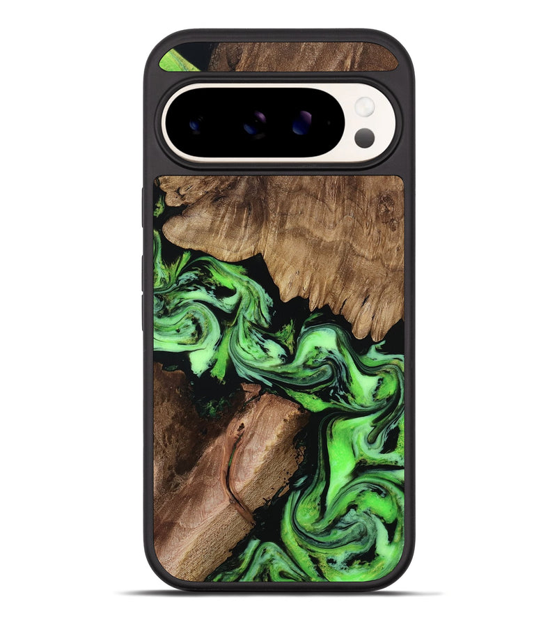 Pixel 10 Pro XL Wood Phone Case - Jadiel (Green, 810565)
