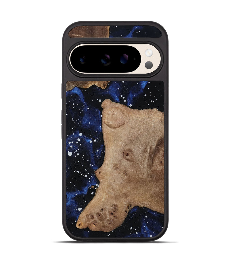 Pixel 10 Wood Phone Case - Leon (Cosmos, 811303)