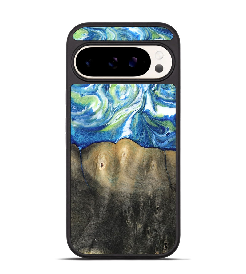 Pixel 9 Pro Wood Phone Case - Zaniyah (Blue, 811476)