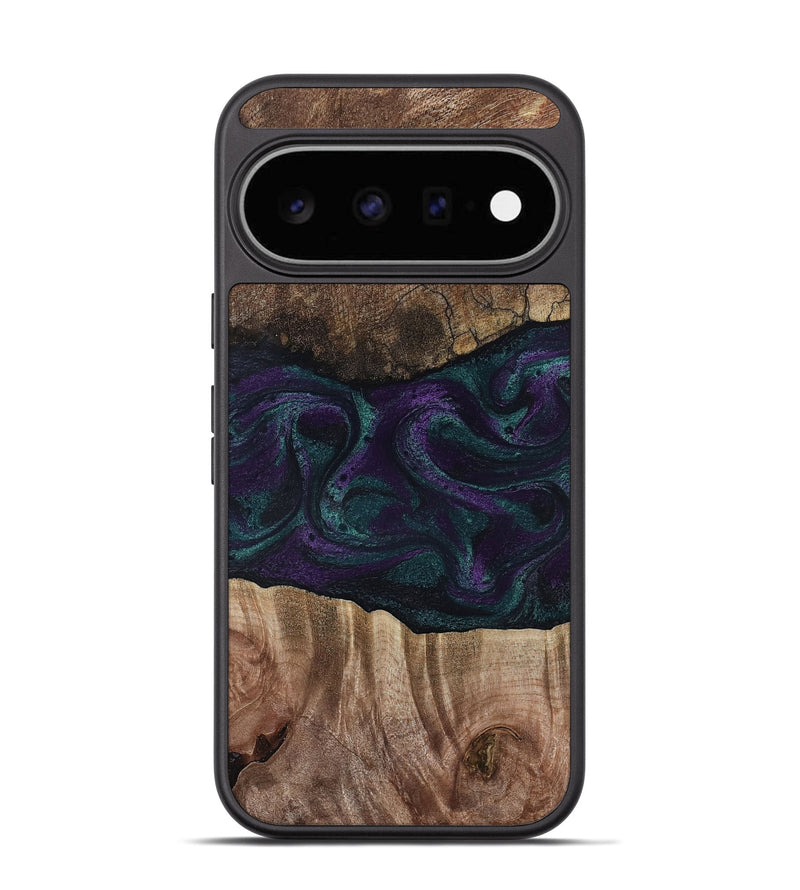 Pixel 11 Wood Phone Case - Burt (Green, 811987)
