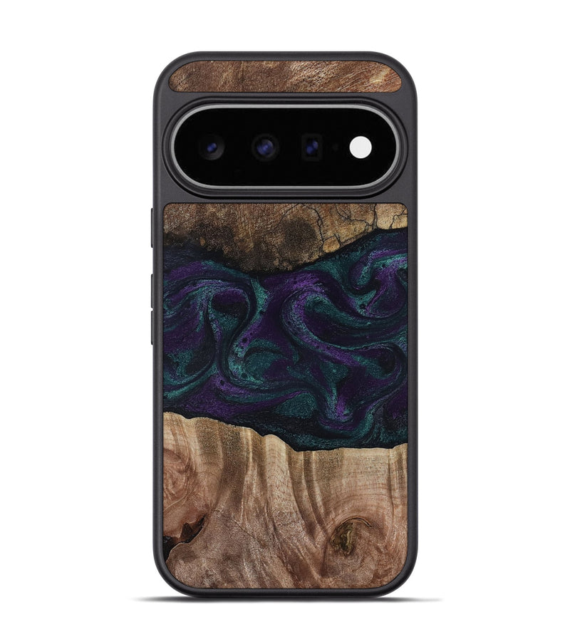 Pixel 11 Pro Wood Phone Case - Burt (Green, 811987)