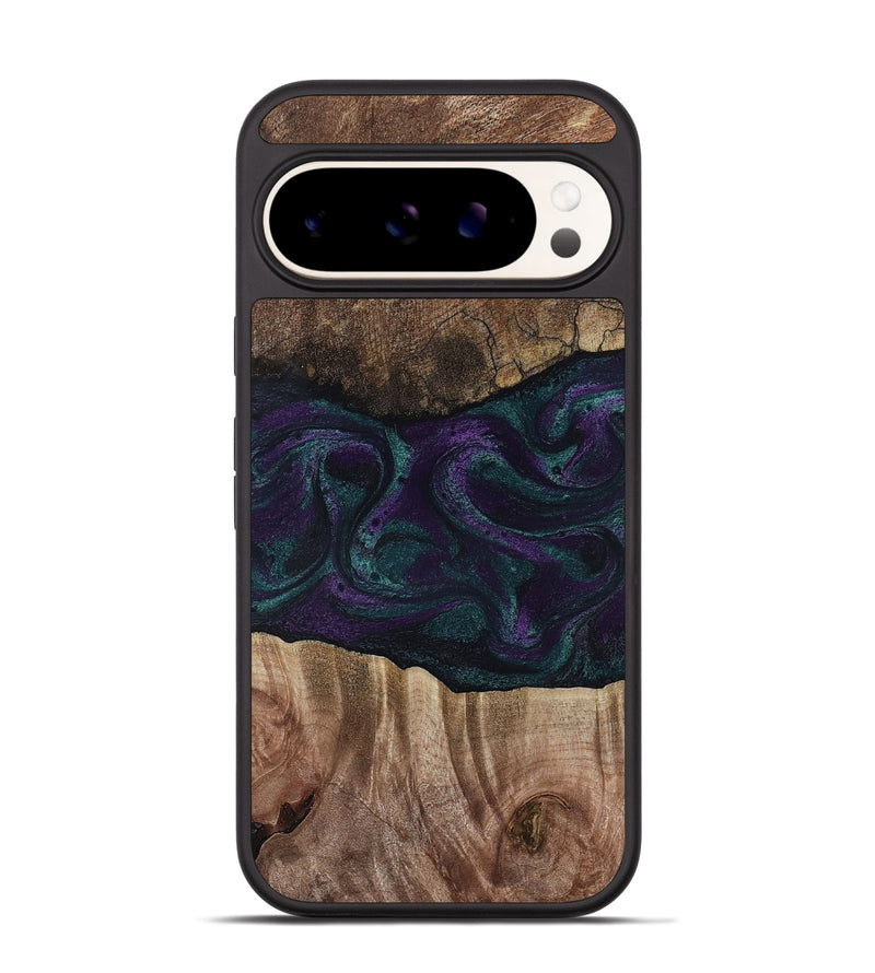 Pixel 9 Pro Wood Phone Case - Burt (Green, 811987)