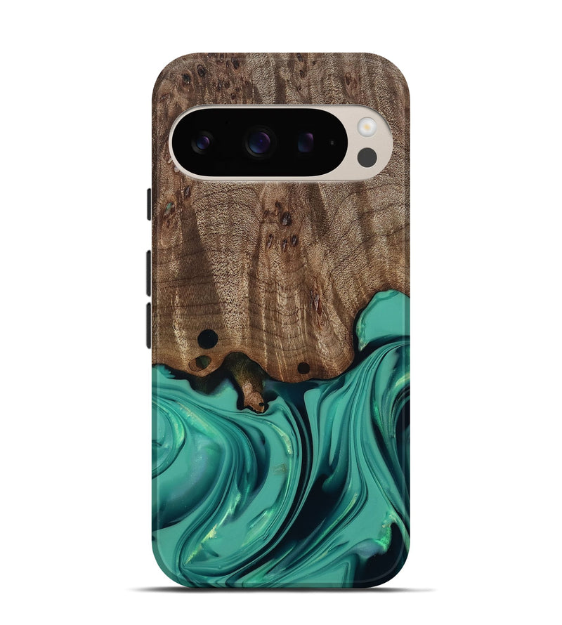 Pixel 9 Wood Live Edge Phone Case - Gilda (Green, 812244)