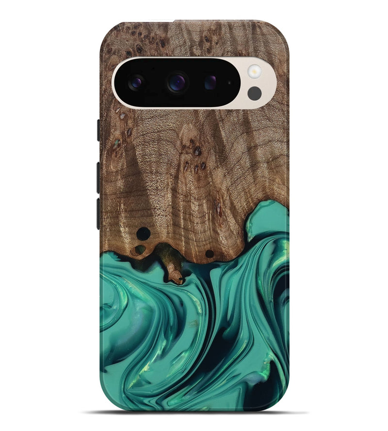 Pixel 9 Pro XL Wood Live Edge Phone Case - Gilda (Green, 812244)