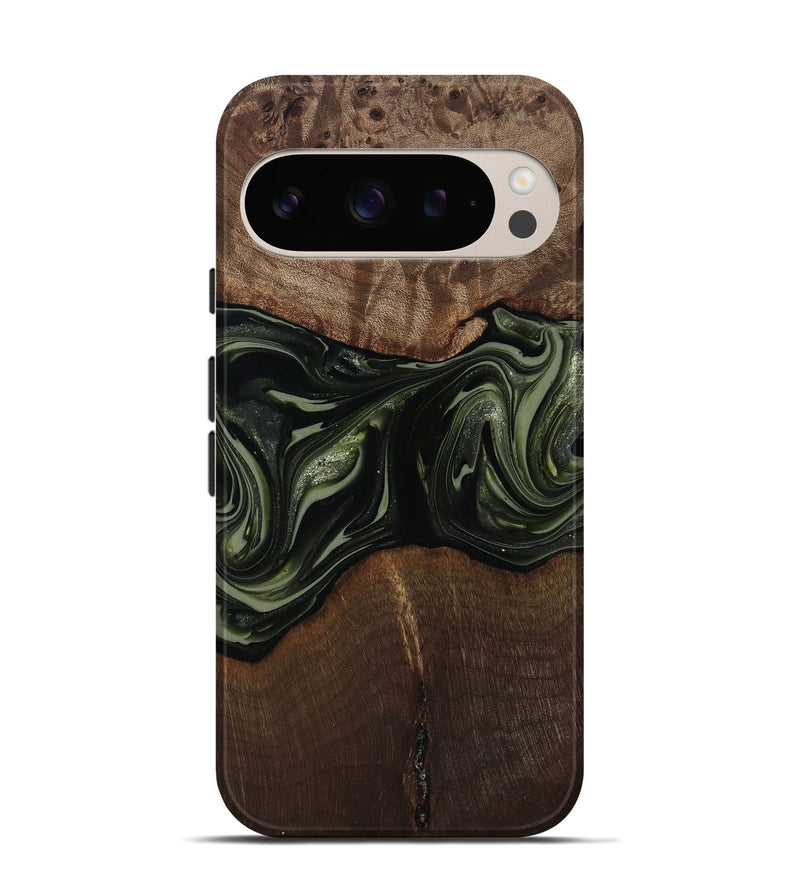 Pixel 9 Pro Wood Live Edge Phone Case - Zyaire (Green, 812262)