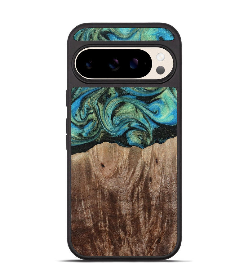Pixel 10 Pro Wood Phone Case - Makai (Green, 812274)