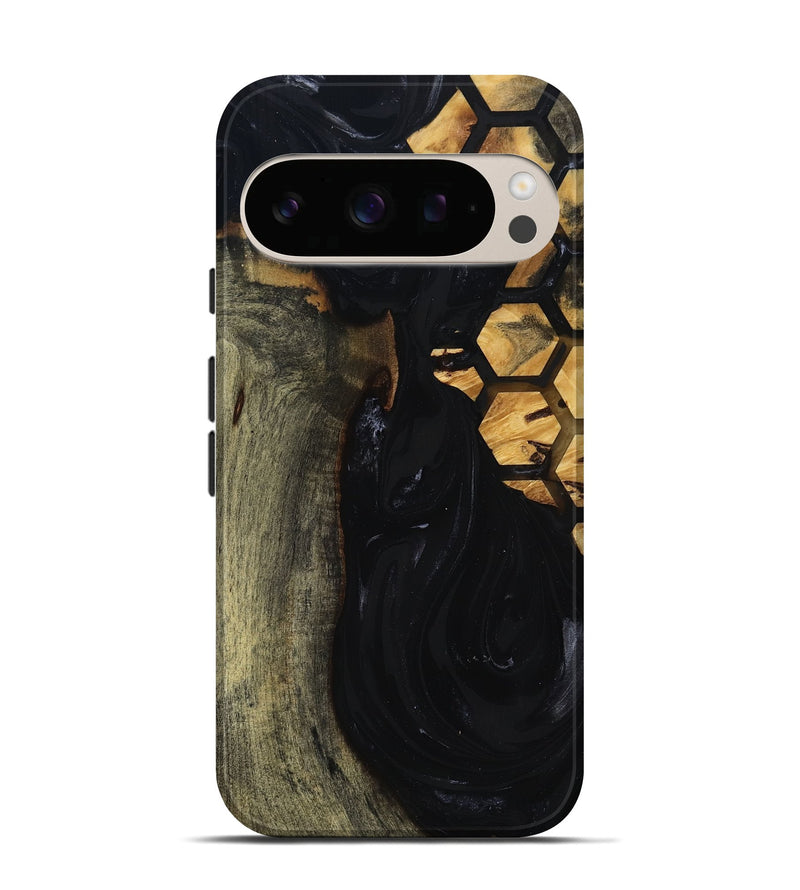 Pixel 10 Wood Live Edge Phone Case - Shasta (Black & White, 817888)