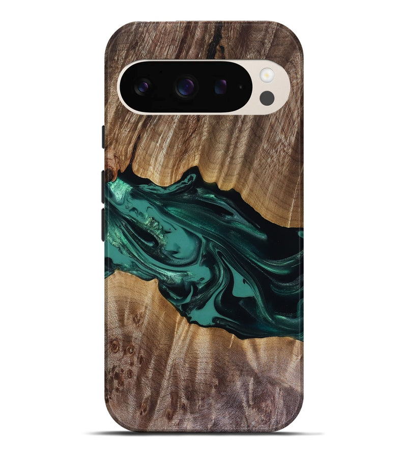 Pixel 9 Pro XL Wood Live Edge Phone Case - Wendy (Green, 817911)