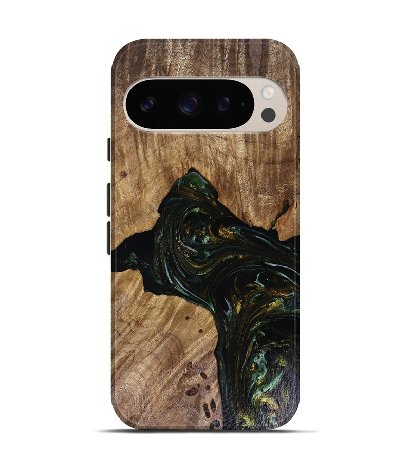 Pixel 9 Pro Wood Live Edge Phone Case - Aydan (Green, 817926)