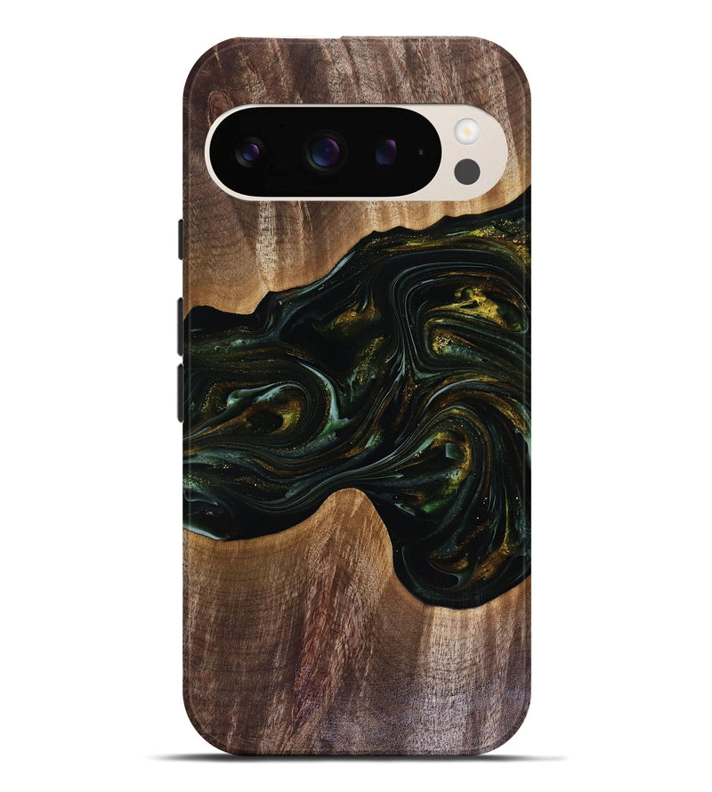 Pixel 9 Pro XL Wood Live Edge Phone Case - Rashad (Green, 817927)