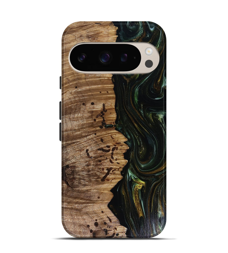 Pixel 9 Wood Live Edge Phone Case - Grayson (Green, 817929)