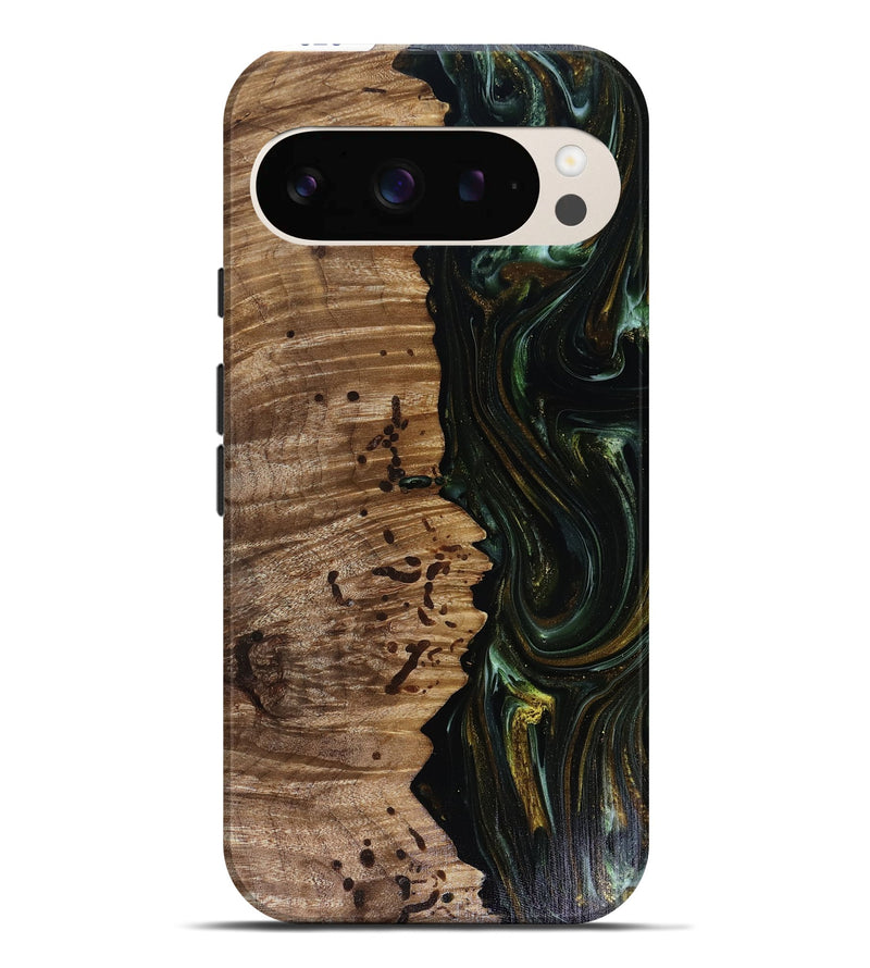 Pixel 9 Pro XL Wood Live Edge Phone Case - Grayson (Green, 817929)