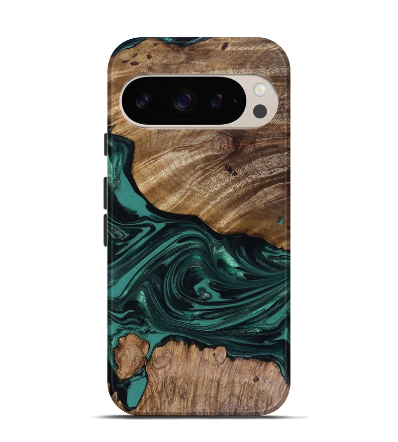 Pixel 9 Wood Live Edge Phone Case - Jena (Green, 817944)