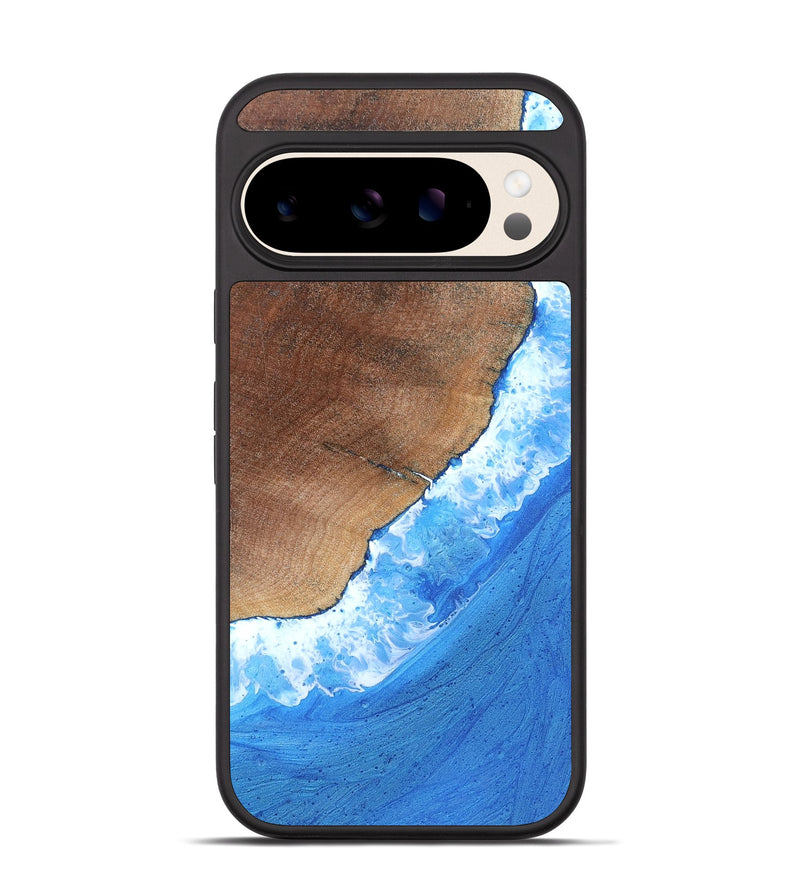 Pixel 10 Wood Phone Case - Garland (Coastal, 819851)