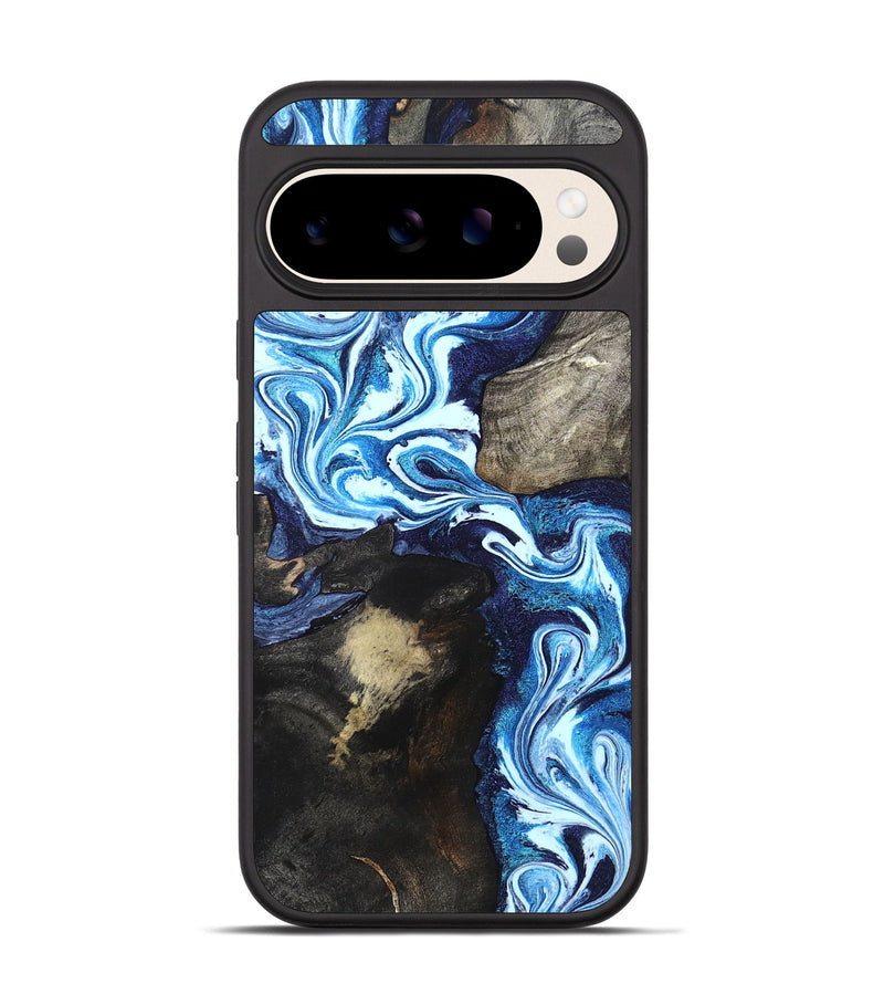 Pixel 10 Wood Phone Case - Flossie (Blue, 820160)