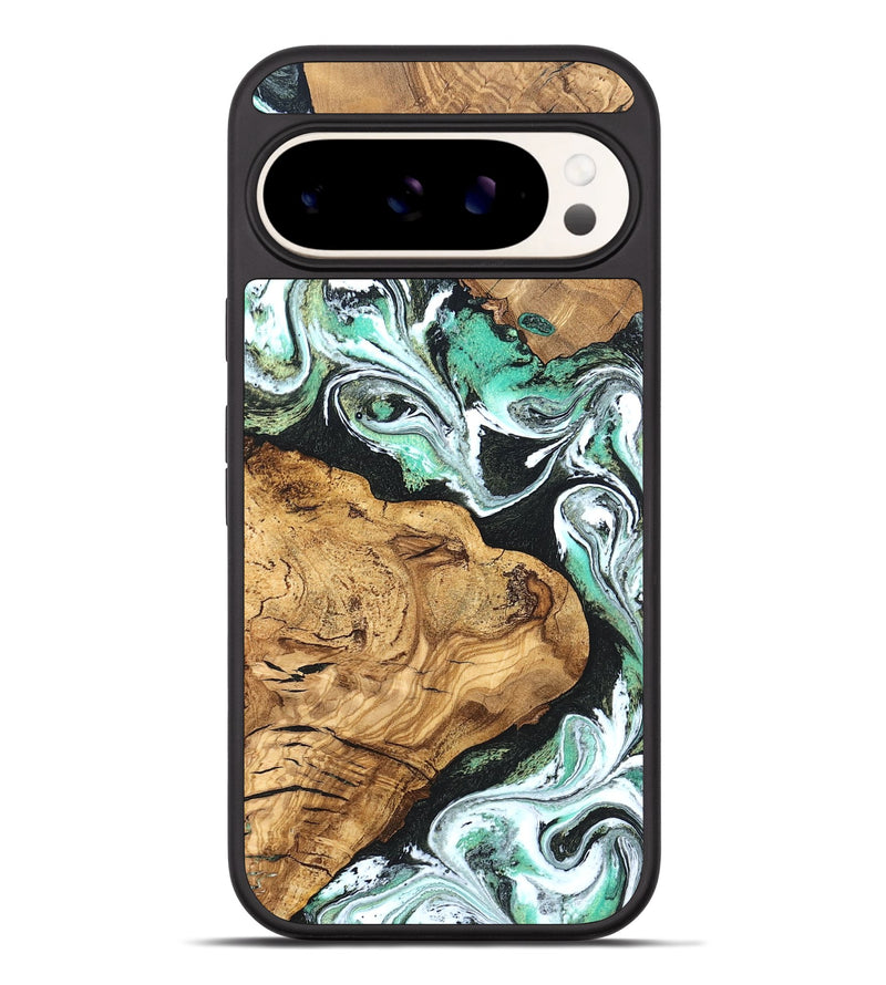 Pixel 9 Pro XL Wood Phone Case - Newt (Green, 820330)