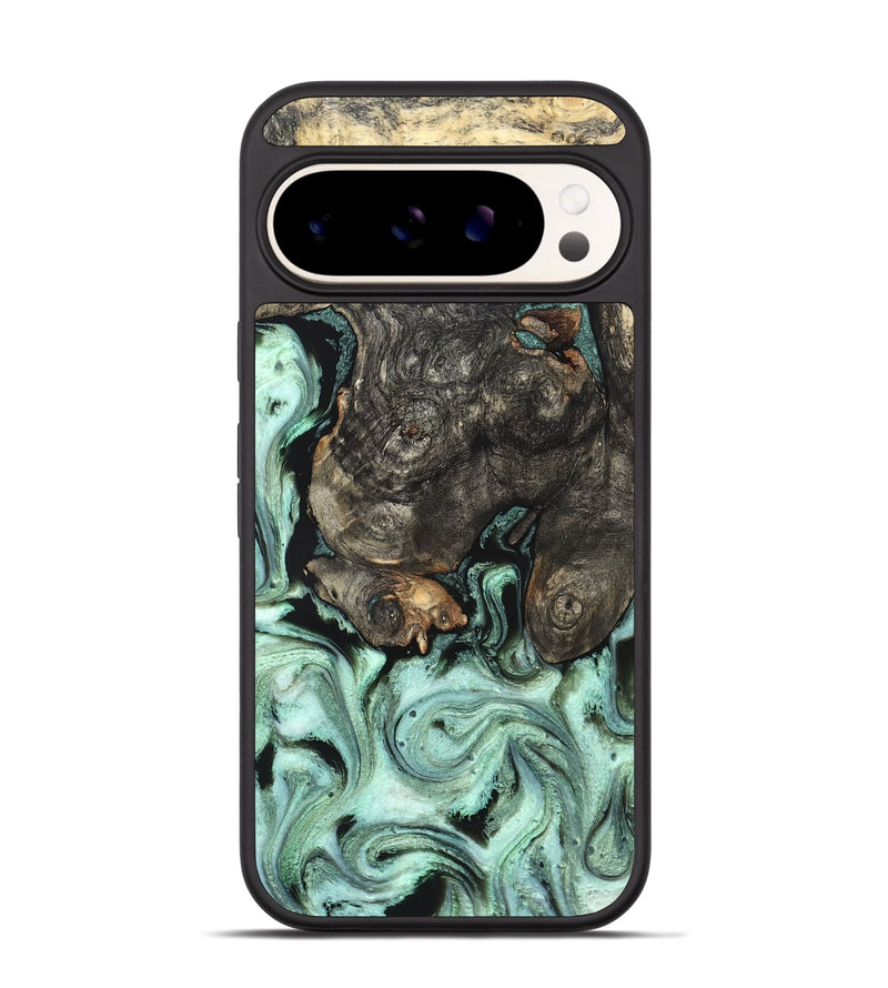 Pixel 9 Pro Wood Phone Case - Kallie (Green, 820642)