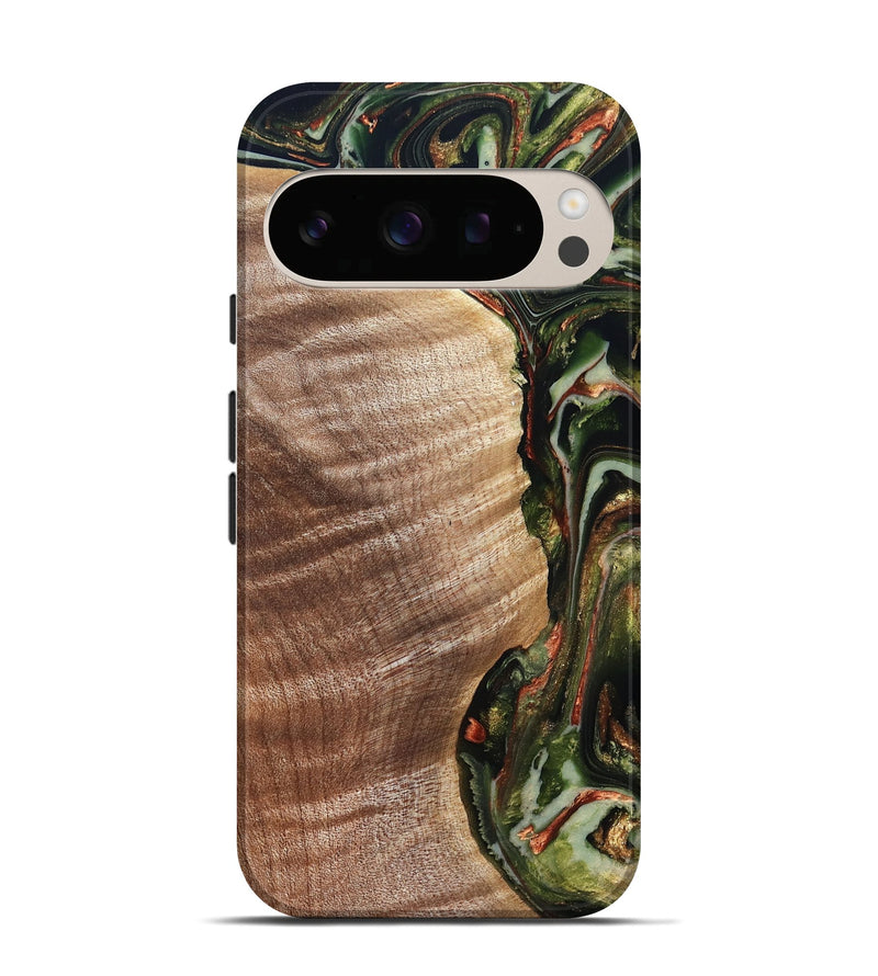 Pixel 10 Wood Live Edge Phone Case - Yoselin (Green, 820803)