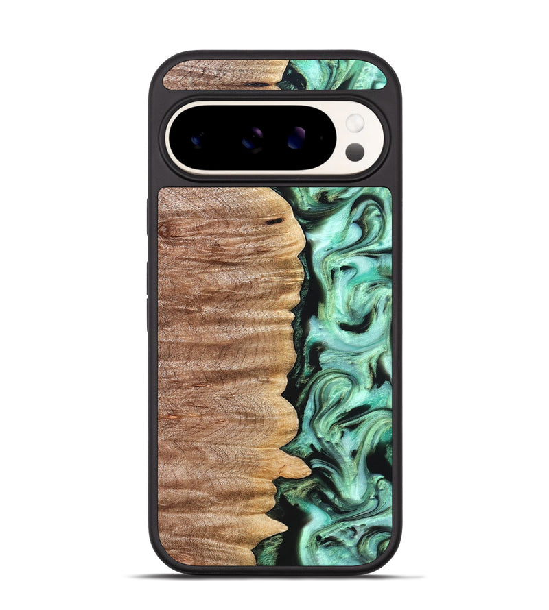 Pixel 9 Pro Wood Phone Case - Mont (Green, 821226)