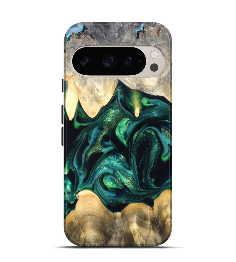 Pixel 10 Wood Live Edge Phone Case - Tevin (Green, 822378)