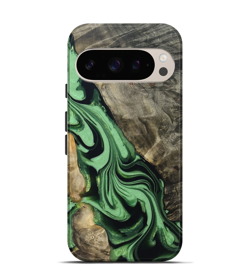 Pixel 10 Wood Live Edge Phone Case - Walton (Green, 822872)
