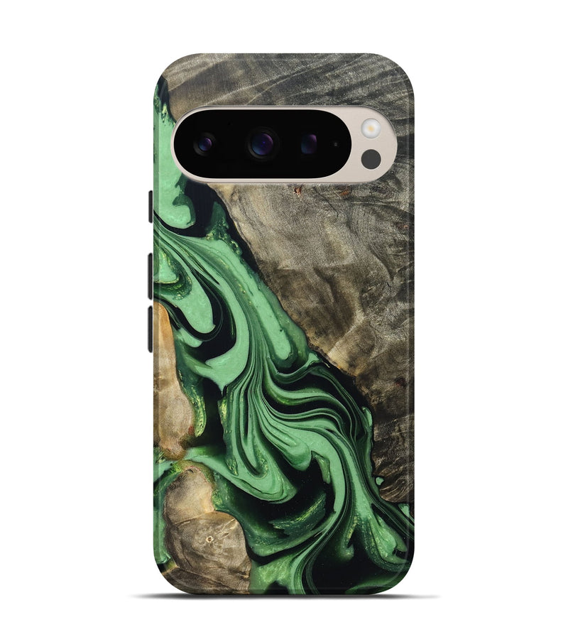 Pixel 9 Pro Wood Live Edge Phone Case - Walton (Green, 822872)