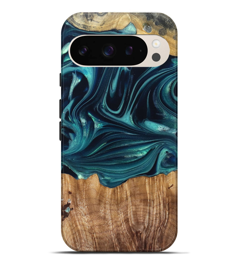 Pixel 9 Pro XL Wood Live Edge Phone Case - Tammi (Green, 822973)