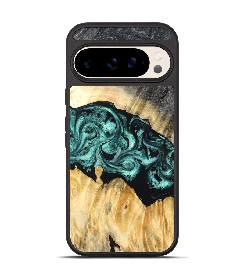 Pixel 10 Wood Phone Case - Talon (Green, 823454)