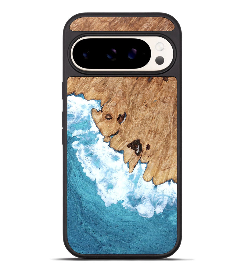 Pixel 9 Pro XL Wood Phone Case - Garland (Coastal, 823467)