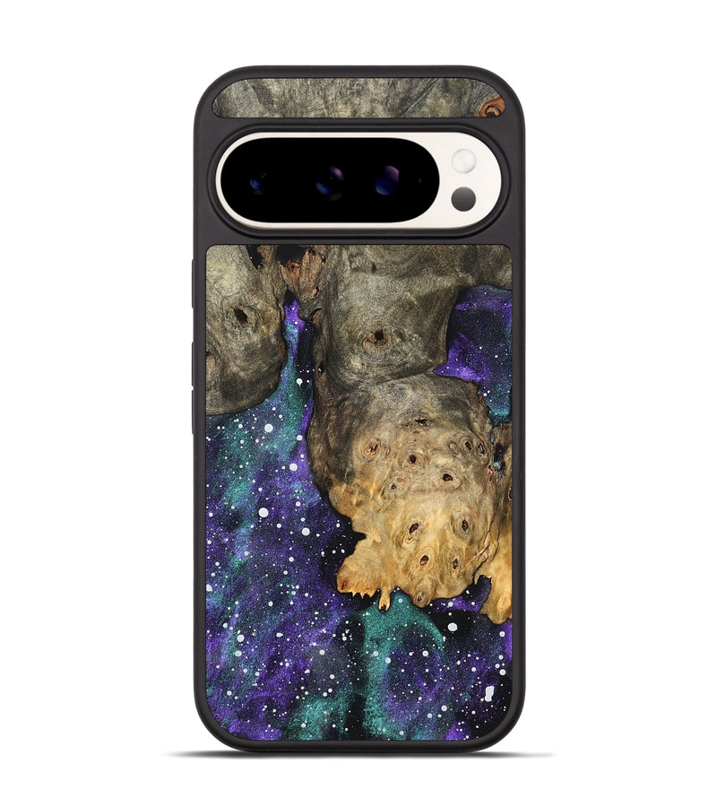 Pixel 9 Wood Phone Case - Virgie (Cosmos, 823489)