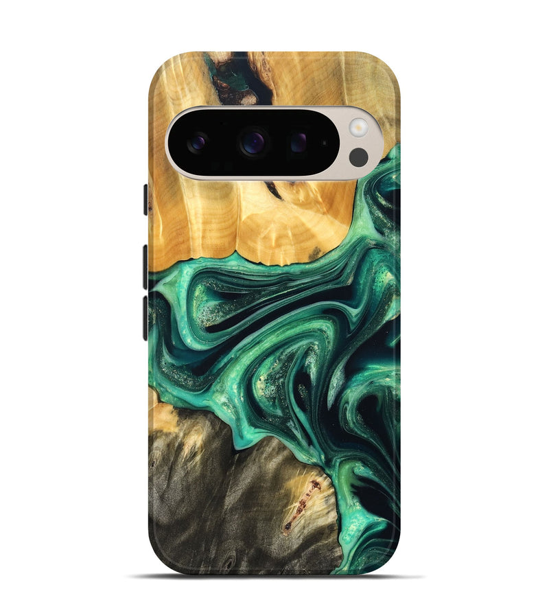 Pixel 10 Wood Live Edge Phone Case - Alonza (Green, 823502)