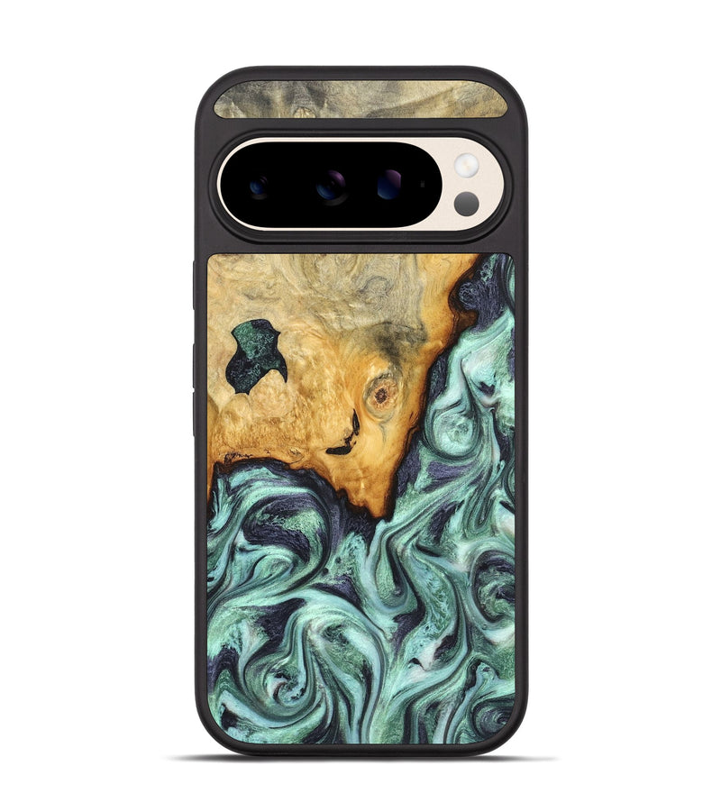 Pixel 10 Wood Phone Case - Crissy (Green, 823643)