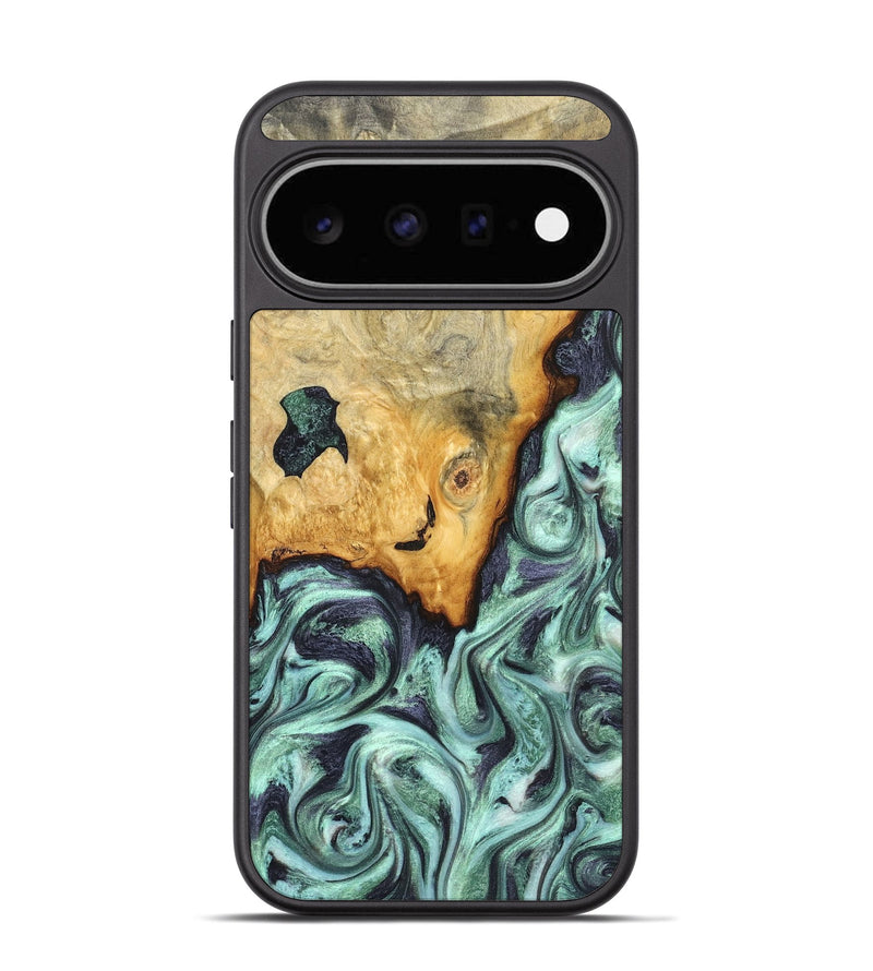 Pixel 11 Wood Phone Case - Crissy (Green, 823643)