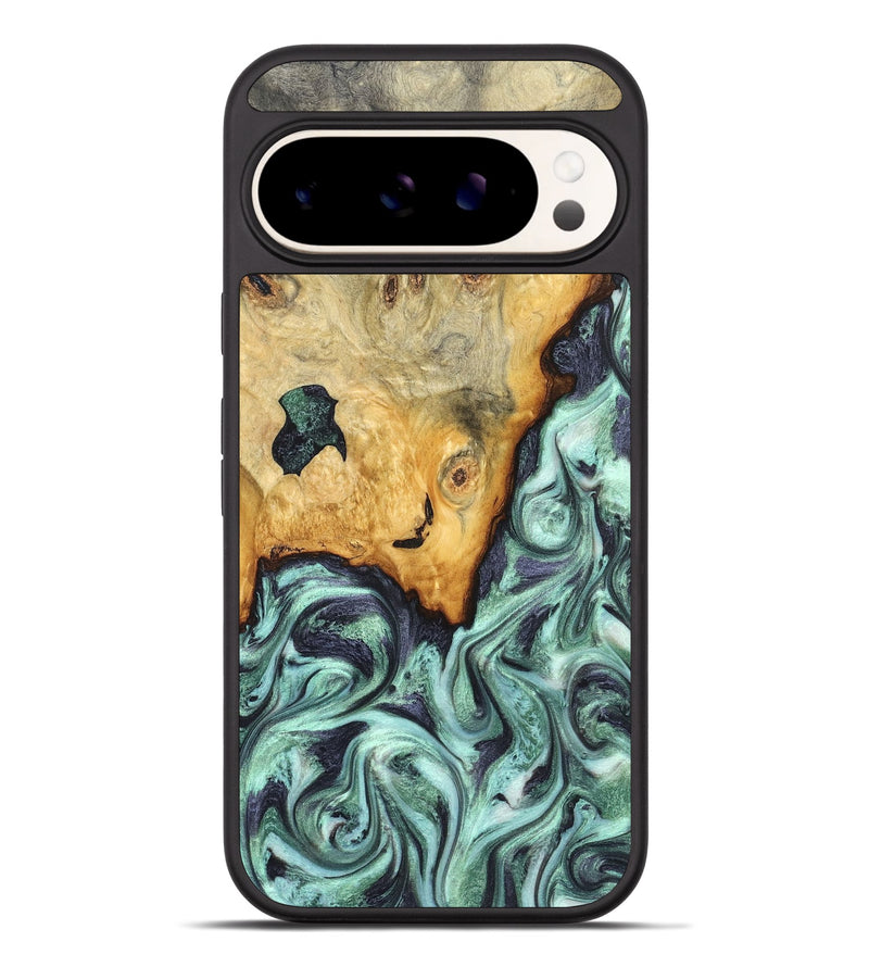Pixel 9 Pro XL Wood Phone Case - Crissy (Green, 823643)