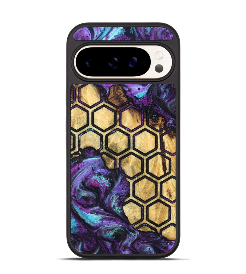 Pixel 9 Pro Wood Phone Case - Bobbie (Pattern, 823803)