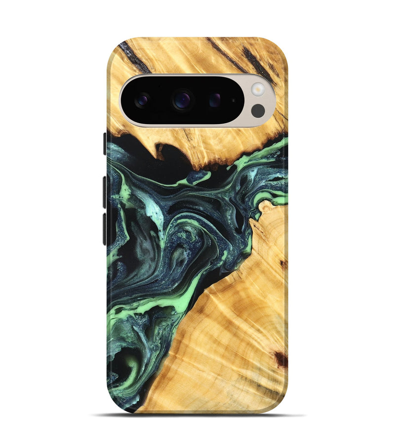 Pixel 9 Wood Live Edge Phone Case - Lukas (Green, 824006)
